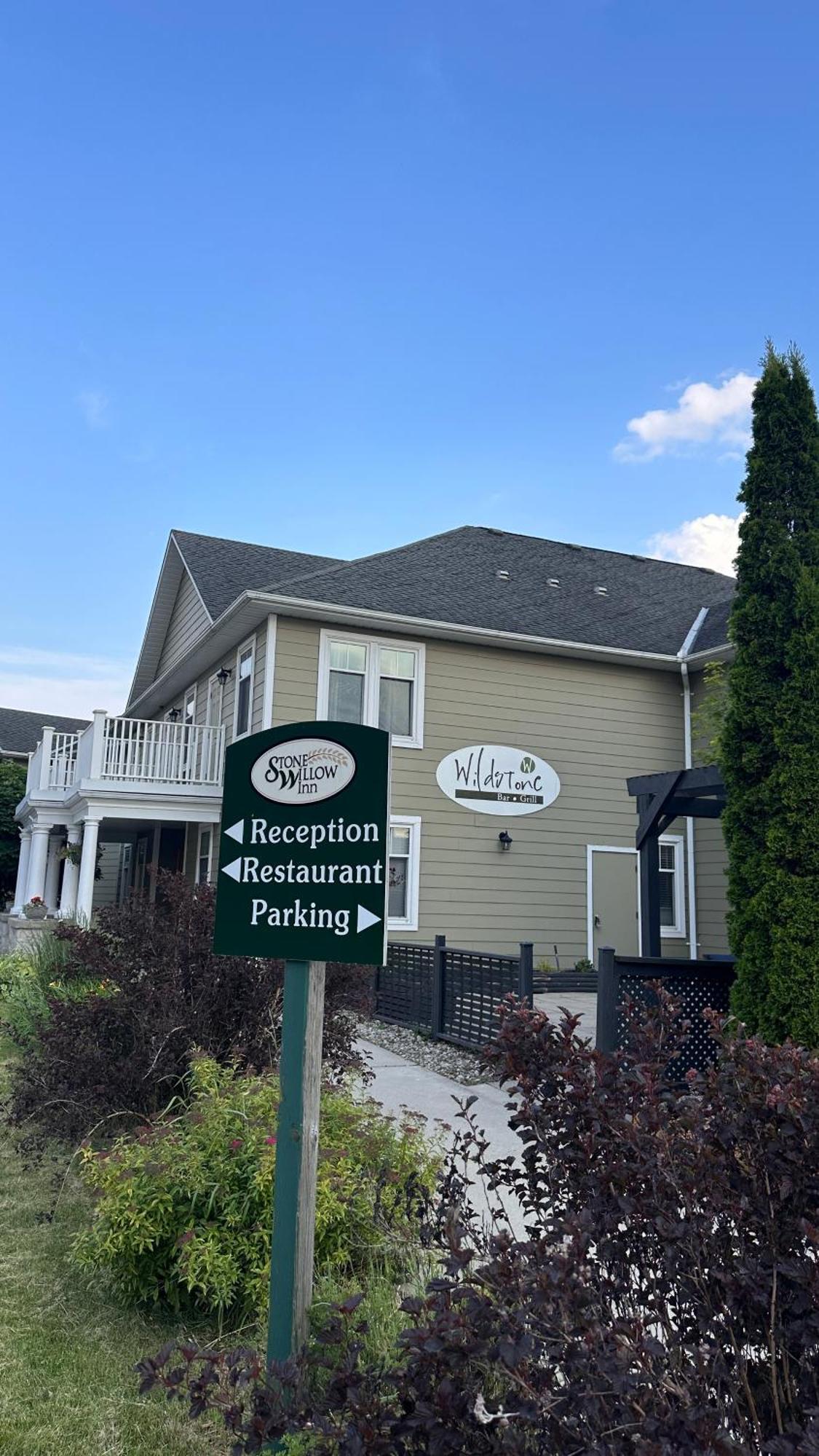 Stone Willow Inn Saint Marys Екстер'єр фото