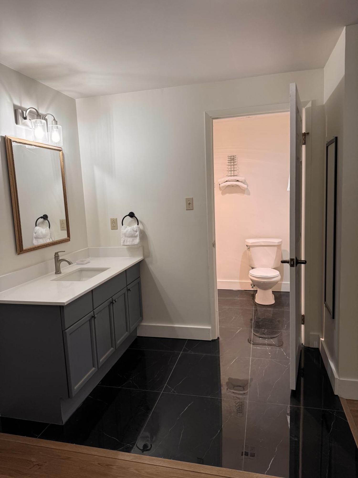 Stone Willow Inn Saint Marys Екстер'єр фото