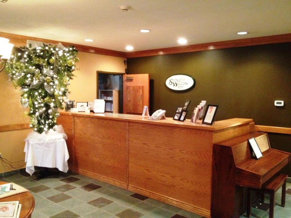 Stone Willow Inn Saint Marys Екстер'єр фото