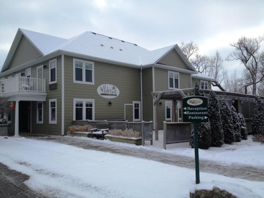 Stone Willow Inn Saint Marys Екстер'єр фото